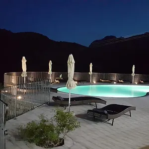 Nioleo Con Piscina Siniscola